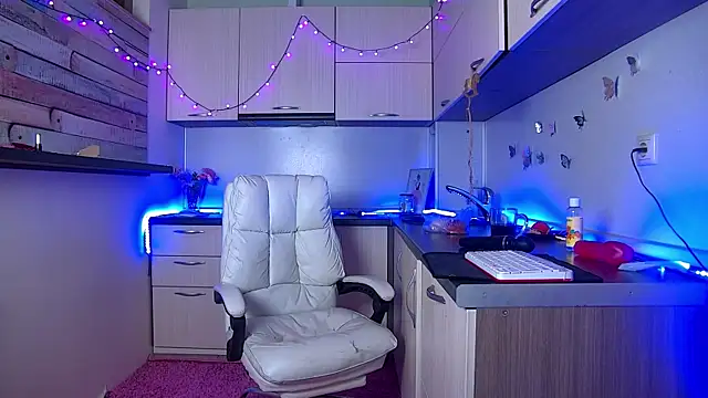 Skinny Nally online show from 02-19-26, 01:12