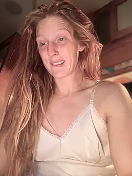 Snapshot of GoldenFlameGoddess chatting on 03-11-25, 02:10 GoldenFlameGoddess online show from 03-11-25, 02:10