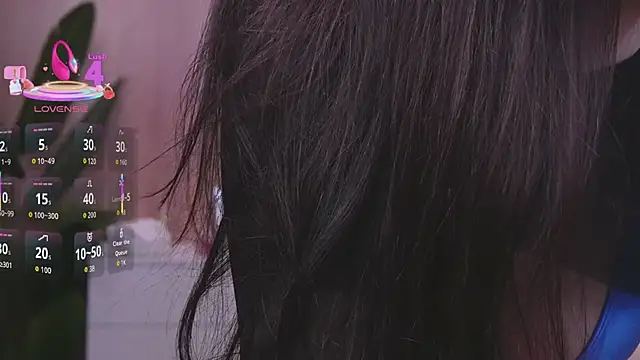 Molly Jons online show from 03-10-26, 01:10