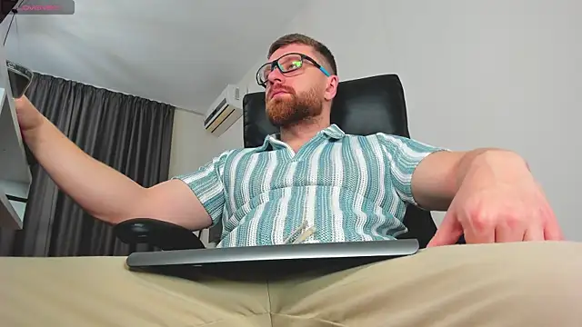 Findom guy online show from 02-12-26, 12:55