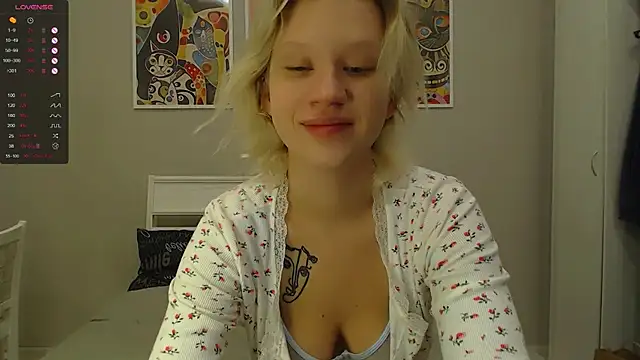 amelia lye online show from 03-09-25, 01:37