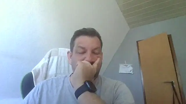 Snapshot of Golffahrer1982 chatting on 07-01-26, 10:17 Golffahrer1982 online show from 07-01-26, 10:17
