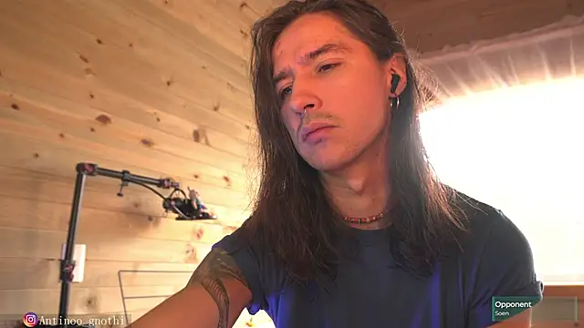 Snapshot of Antinoo_Gnothi chatting on 02-19-25, 01:06 Antinoo Gnothi online show from 02-19-25, 01:06