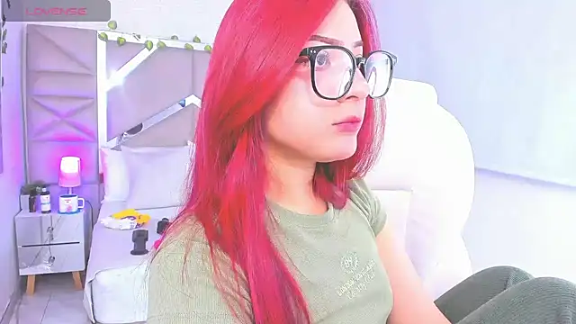 Snapshot of Zoe_Lennoxx chatting on 01-06-25, 01:41 Zoe Lennoxx online show from 01-06-25, 01:41