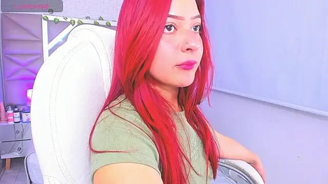 Snapshot of Zoe_Lennoxx chatting on 01-20-25, 05:59 Zoe Lennoxx online show from 01-20-25, 05:59