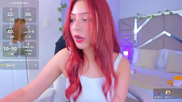 Snapshot of Zoe_Lennoxx chatting on 03-08-25, 05:22 Zoe Lennoxx online show from 03-08-25, 05:22