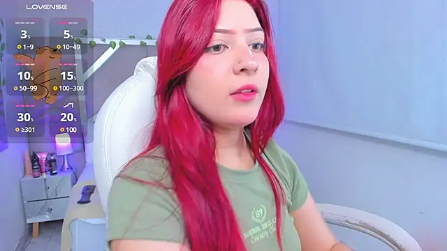 Snapshot of Zoe_Lennoxx chatting on 03-13-25, 02:01 Zoe Lennoxx online show from 03-13-25, 02:01