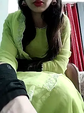 Noor Darliing online show from 04-12-26, 03:28