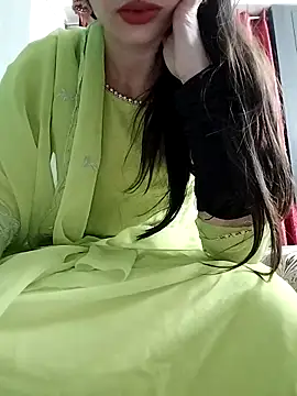 Noor Darliing online show from 04-16-26, 03:02