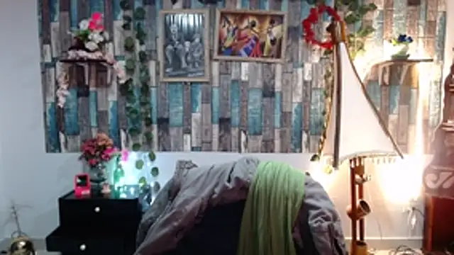 KarimaSarabe online show from 10-27-25, 09:08