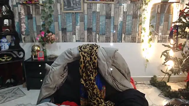 KarimaSarabe online show from 12-05-25, 08:49