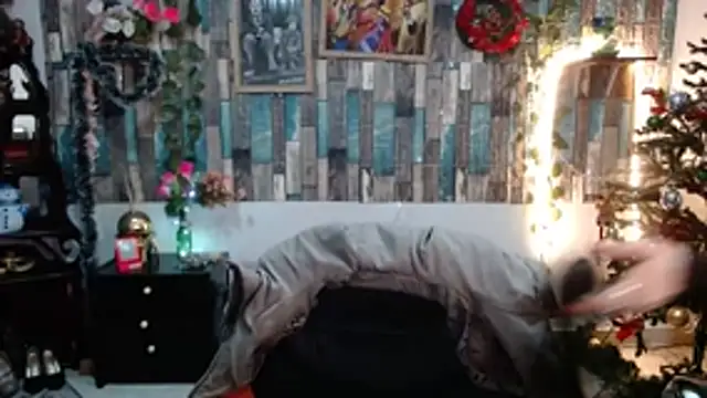 KarimaSarabe online show from 12-18-25, 08:59