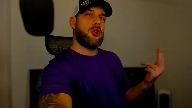 LexXHardy online show from 01-26-25, 03:25