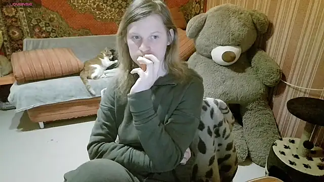 Kathlyn  Heath online show from 03-20-26, 08:25