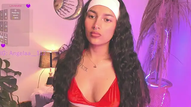 Snapshot of Anngel_1 chatting on 12-22-24, 03:22 Anngel 1 online show from 12-22-24, 03:22
