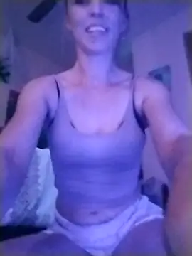 Snapshot of cammyquart chatting on 03-13-25, 02:38 cammyquart online show from 03-13-25, 02:38