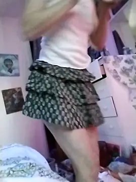 Snapshot of cammyquart chatting on 03-16-25, 12:56 cammyquart online show from 03-16-25, 12:56