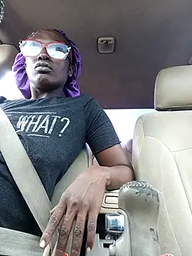 Snapshot of Ladyteaser69 chatting on 04-16-26, 03:02 Ladyteaser69 online show from 04-16-26, 03:02