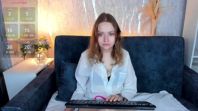 Linda Bryant online show from 07-26-26, 01:03