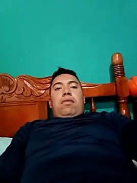 Diego leon27 online show from 12-28-24, 07:01