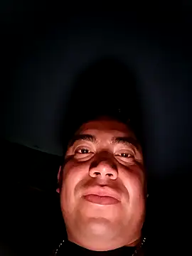 Diego leon27 online show from 01-11-25, 03:55