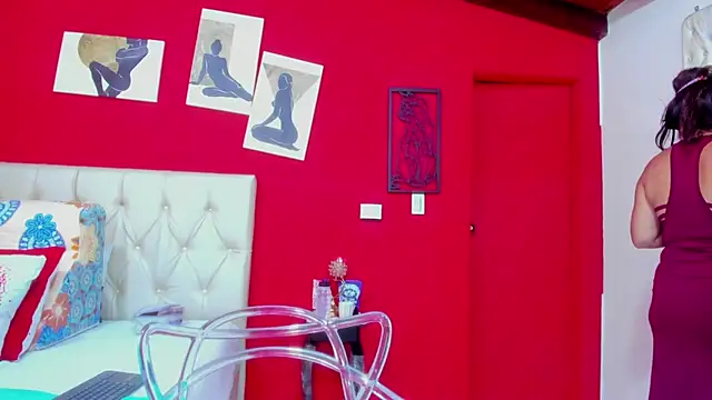Rebecca Milf online show from 07-30-26, 11:53