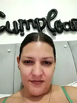 Snapshot of Mia_Hampton chatting on 02-28-26, 05:58 Mia Hampton online show from 02-28-26, 05:58