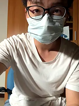 Snapshot of h4779150 chatting on 12-20-25, 03:41 h4779150 online show from 12-20-25, 03:41