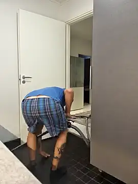 DarrenSullivanSlut online show from 02-05-25, 11:55