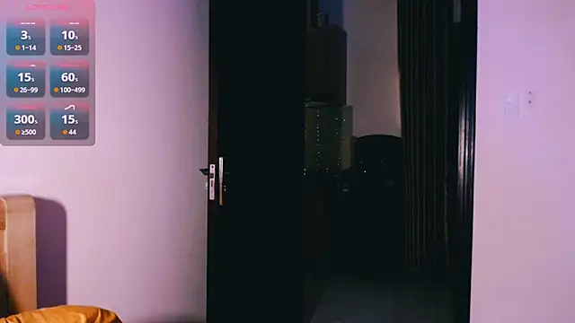 Snapshot of Cosmo_Riri chatting on 02-10-26, 01:37 Cosmo Riri online show from 02-10-26, 01:37