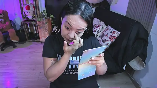 Cuttiealice online show from 02-02-25, 12:46