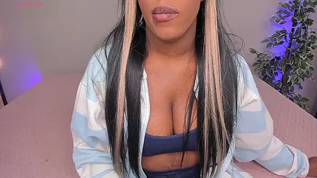 Briana Wells  online show from 02-02-26, 12:37