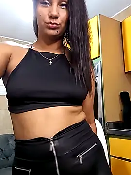 Snapshot of Leticia_goddes chatting on 02-28-25, 03:15 Leticia goddes online show from 02-28-25, 03:15