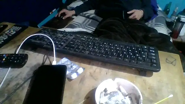 Snapshot of malekon76 chatting on 05-29-26, 02:48 malekon76 online show from 05-29-26, 02:48