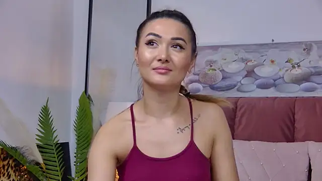 NicolLopeze online show from 02-08-25, 04:36