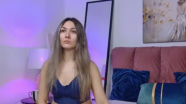 Snapshot of NicolLopeze chatting on 02-12-26, 01:50 NicolLopeze online show from 02-12-26, 01:50