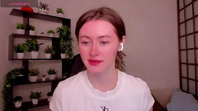 KateCuddle online show from 03-31-26, 02:46