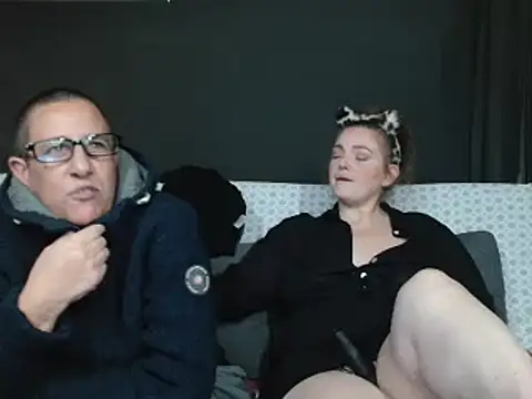 SherineDivine et Hoyden online show from 12-21-24, 08:10