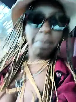 chocolatedream56ace online show from 01-11-26, 04:12