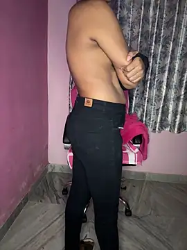 Snapshot of DAKSHA04 chatting on 12-08-24, 08:36 DAKSHA04 online show from 12-08-24, 08:36