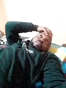Snapshot of TYGER999 chatting on 06-14-26, 03:58 TYGER999 online show from 06-14-26, 03:58
