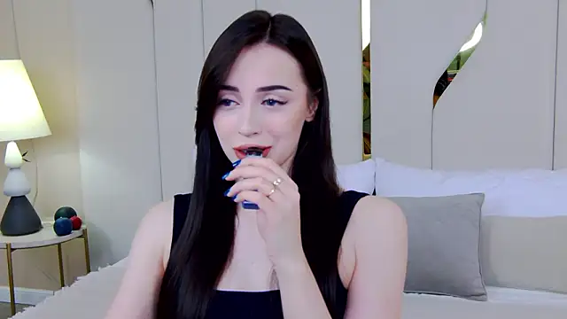 Betty Bridge online show from 03-25-26, 02:28