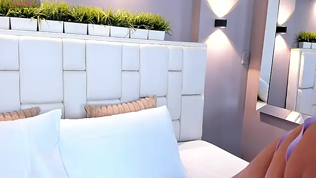 Snapshot of ValeriaGarcia chatting on 02-27-25, 01:28 ValeriaGarcia online show from 02-27-25, 01:28