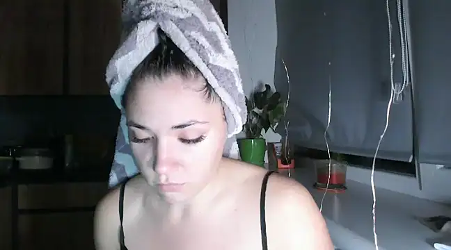Snapshot of delightful_sofi chatting on 12-14-24, 07:03 delightful sofi online show from 12-14-24, 07:03