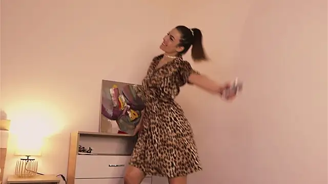 Snapshot of Misslullu chatting on 03-19-25, 05:28 Misslullu online show from 03-19-25, 05:28