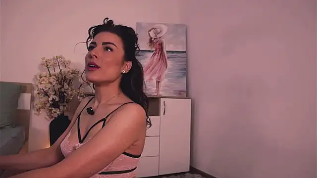 Misslullu online show from 11-26-25, 02:18