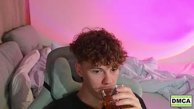 cute thomas online show from 09-25-25, 06:44