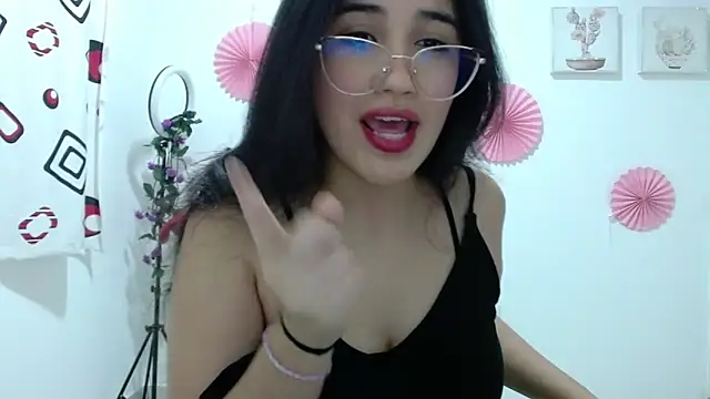 InocentHeaven1 online show from 10-27-25, 12:47