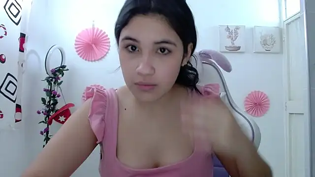 InocentHeaven1 online show from 10-27-25, 01:04