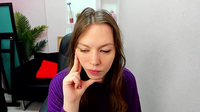 Snapshot of Persephoni chatting on 02-15-25, 06:02 Persephoni online show from 02-15-25, 06:02